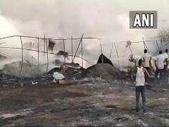 
      
      3 workers dead after firecrackers factory catches fire in Solapur
      
      