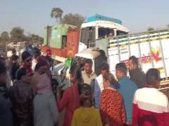 
      
      8 dead in road accident in Rajasthan's Sikar
      
      
