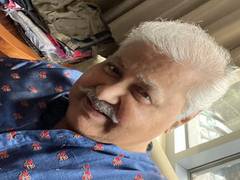 
      
      Satish Shah's befitting response to racist slur at UK's Heathrow
      
      