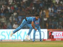 
      
      Umran Malik clocks 155 kmph, becomes fastest Indian bowler
      
      