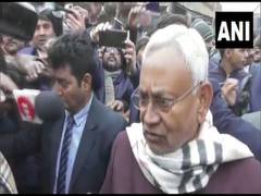 
      
      Nitish Kumar reviews development works during 'Samadhan Yatra'
      
      
