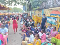
      
      MRB Covid Nurses continue to protest against state government
      
      