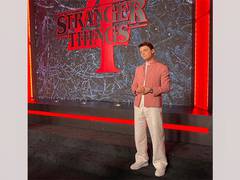 
      
      Noah Schnapp of 'Stranger Things' fame comes out as gay
      
      