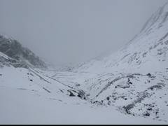 
      
      Tourists and locals in Himachal eagerly waiting for snowfall
      
      