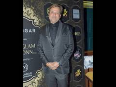 
      
      Glam Onn Calendar promises to bring back iconic Bollywood trends
      
      