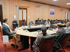 
      
      Joshimath landslide: Disaster management officials call on Dhami
      
      