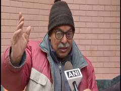 
      
      Joshimath: Hotel owner protests with kin, seeks compensation
      
      