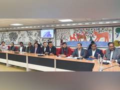 
      
      Real Estate Sector meets Minister on issue of construction ban
      
      