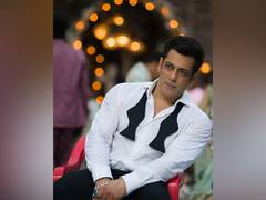 
      
      Salman congratulates team 'RRR' for historic win at Golden Globe
      
      
