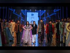 
      
      Bespokewala by HimaliRaj steals the show at GICW Season 3
      
      