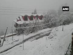 
      
      Cold wave sweeps North India, Himachal receives fresh snowfall
      
      