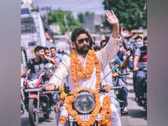 
      
      Former MP Lal Singh to join Rahul Gandhi-led Bharat Jodo Yatra
      
      