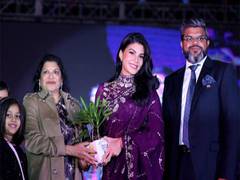 
      
      Jacqueline Fernandez enjoys performance of school kids
      
      