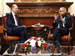 
      
      India, UK hold Foreign Office consultations, seek early FTA  
      
      
