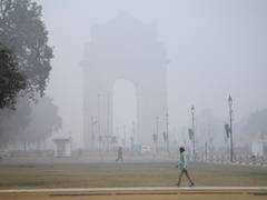 
      
      Cold wave: Delhi records minimum temperature of 4.6 degrees
      
      