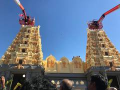 
    Aus: Shri Shiva Vishnu Temple vandalised with anti-Hindu graffiti
    