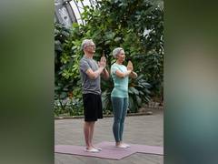 
    Researchers suggest effects of resistance training in older adult
    