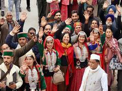
      
      Bharat Jodo Yatra: Rahul Gandhi thanks people of Himachal
      
      