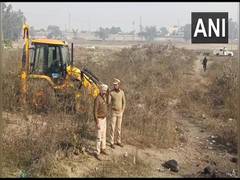 
      
      Punjab: Live bombshell recovered from military grounds in Khanna 
      
      