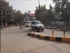 
      
      Bihar trains halted to let CM Nitish's convoy through
      
      