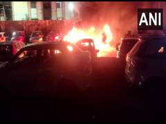 
      
      T'gana: EV catches fire in parking lot; 3 gutted to fire
      
      
