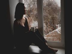 
      
      Study explains how your mood affects the way you process language
      
      