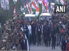 
      
      J-K: Bharat Jodo Yatra resumes from Vijaypur in Samba
      
      