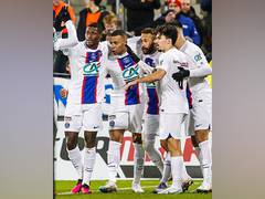 
      
      French Cup: Mbappe's five goals help PSG clinch 7-0 win over Pays
      
      