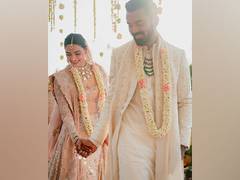 
      
      Suniel Shetty pens heartfelt note for Athiya Shetty, KL Rahul
      
      