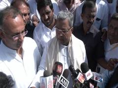 
      
      Karnataka; Siddaramaiah says Cong will win polls '100 pc'
      
      