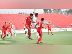 
      
      I-League: Aizawl FC down Mohammedan Sporting 1-0
      
      
