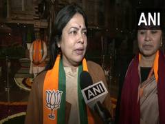 
      
      Should break fetters which remind us of slavery: Meenakashi Lekhi
      
      