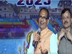 
      
      MP CM announces to give Rs 1,000 a month to women
      
      