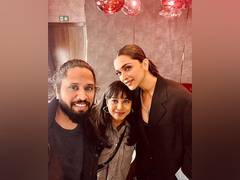
      
      Shilpa Rao calls Deepika Padukone 