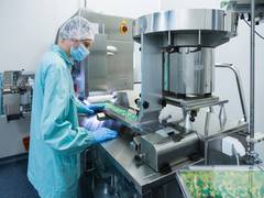 
      
      Laurus Labs' profit grows 32 pc in Dec quarter
      
      
