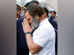 
      
      Bapu taught the country to live with love: Rahul Gandhi
      
      
