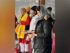 
      
      J-K: Rahul-Priyanka Gandhi visit Kheer Bhawani Durga temple
      
      