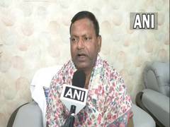 
      
      Chaudhary slams Akhilesh for challenging Yogi on Ramcharitmanas
      
      