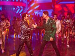 
      
      Akshay Kumar, Emraan Hashmi's 'Main Khiladi Tu Anari' is out
      
      
