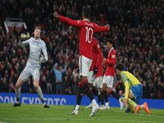 
      
      EFL Cup: Manchester United sets up final against Newcastle United
      
      