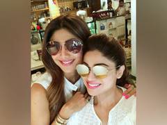 
      
      Shilpa Shetty Kundra shares glimpse of Shamita's birthday bash
      
      
