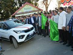 
      
      Himachal CM Sukhu flags off 11 EVs for Transport dept
      
      