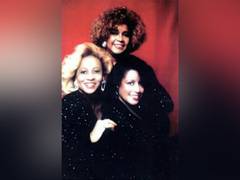 
      
      'The Supremes' get Grammy Lifetime Achievement Award
      
      