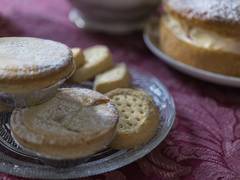 
      
      Consumption of ultra-processed food linked to Cancer
      
      