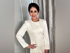 
      
      Urmila Matondkar thanks fans for birthday wishes
      
      