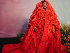
      
      Grammys 2023: Lizzo arrives like a Queen at red carpet! 
      
      