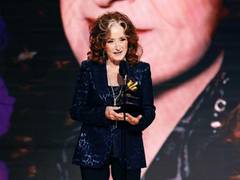 
      
      Grammys 2023: Bonnie Raitt takes home Song of the Year award
      
      