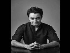 
      
      Has Imran Khan found new ladylove? Find out
      
      