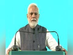 
      
      India's economic resilience based on decisive govt, reforms: PM 
      
      