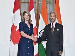 
      
      Jaishankar, Joly discuss about deepening bilateral partnership
      
      